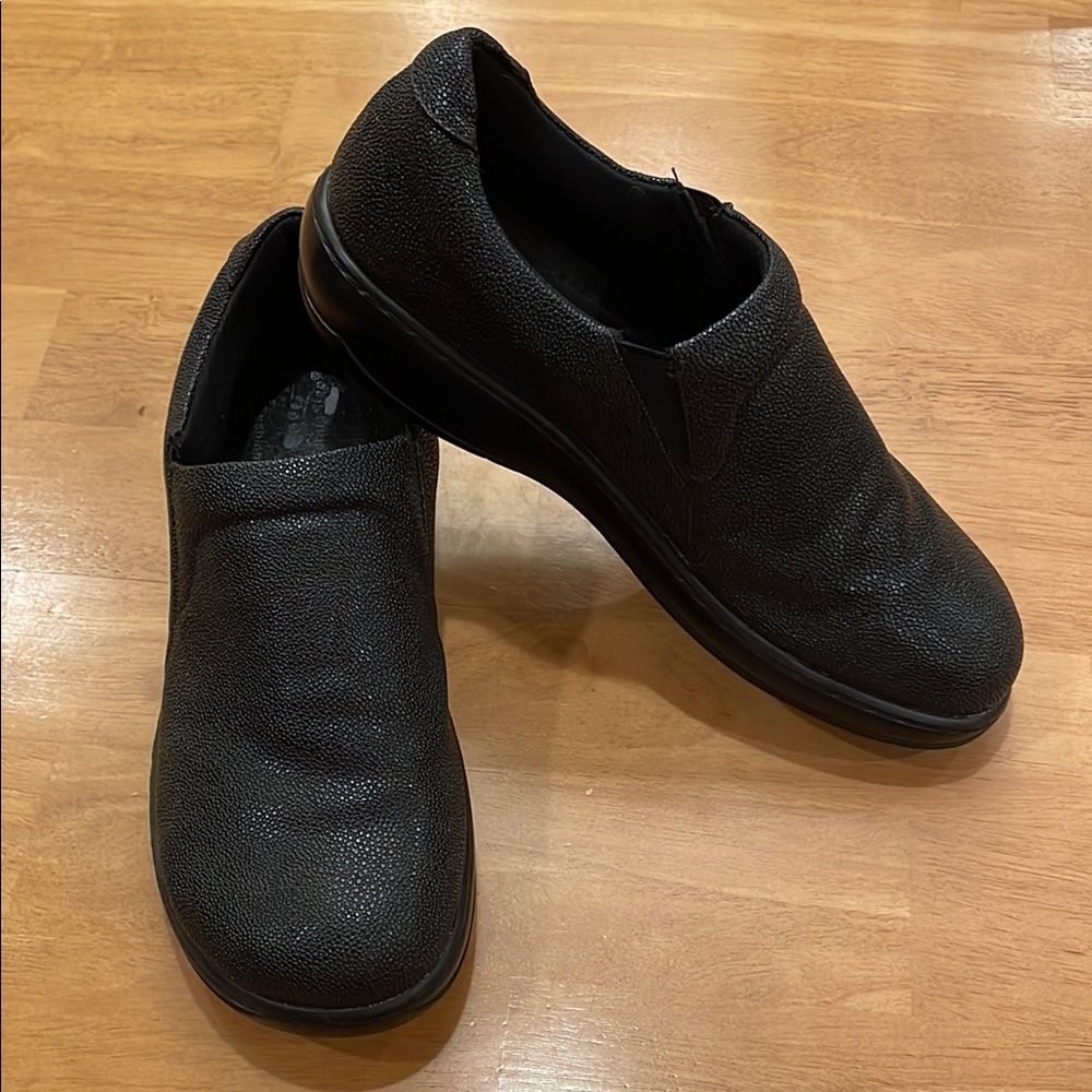 Spring Step Professional Manila Black Slip-On Shoes Mules Clogs Women’s Size 9.5